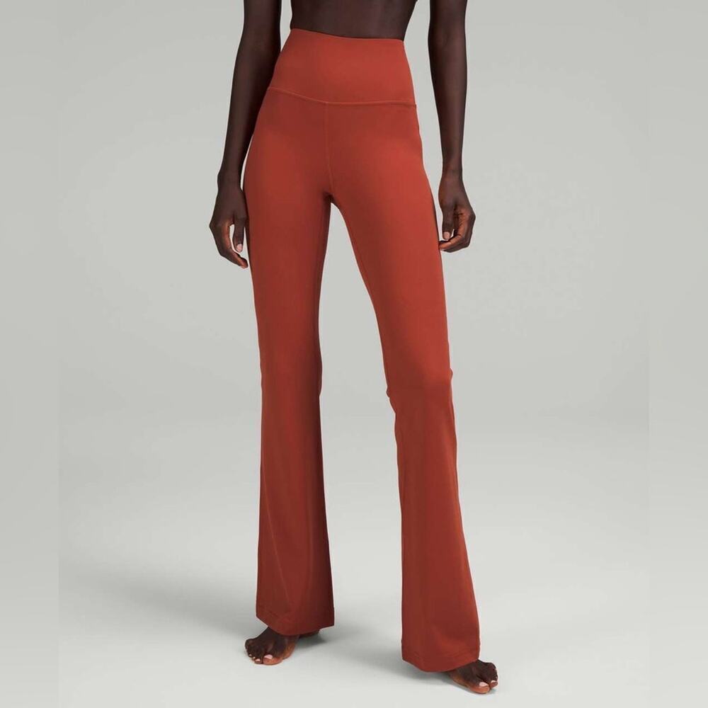 Lululemon Groove Super-High-Rise Flared Pant Nulu in Cayenne Size 6. - Picture 10 of 13